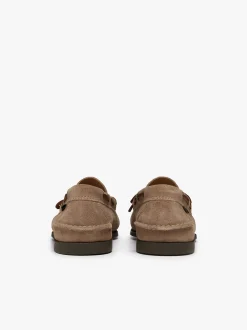 Camp Moc Decker Shoes Earth Suede