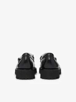 Weejuns 90s Esther Kiltie Tassel Loafers Black & White Leather